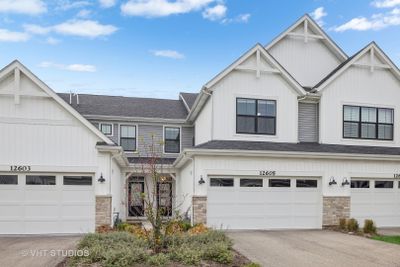 12605 S Talbot Circle, Townhouse with 3 bedrooms, 2 bathrooms and 2 parking in Plainfield IL | Image 1