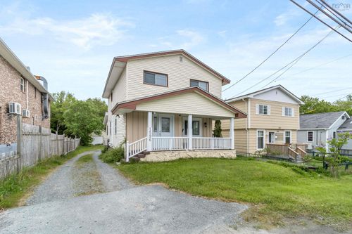 1596 St Margarets Bay Rd, Lakeside, NS, B3T1B2 | Card Image