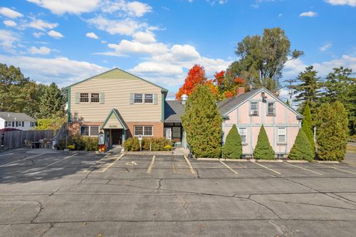 52 Post Rd, Wells, ME, 04090-3801 | Card Image