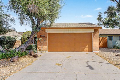 4034 W Loma Lane, Phoenix, AZ, 85051 | Card Image