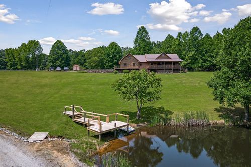 270 Graves Ln, Mc Minnville, TN, 37110-6654 | Card Image