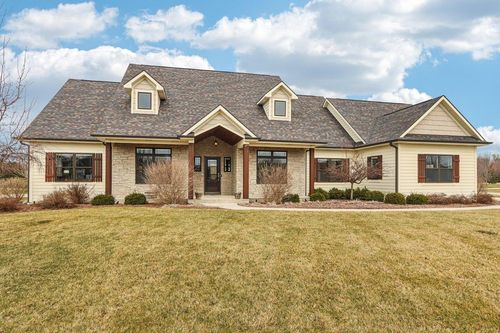 6711 Belmar Avenue Avenue, Caledonia, WI, 53406 | Card Image