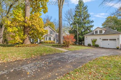 1266 Washington Road, Home with 3 bedrooms, 3 bathrooms and null parking in Rochester MI | Image 3