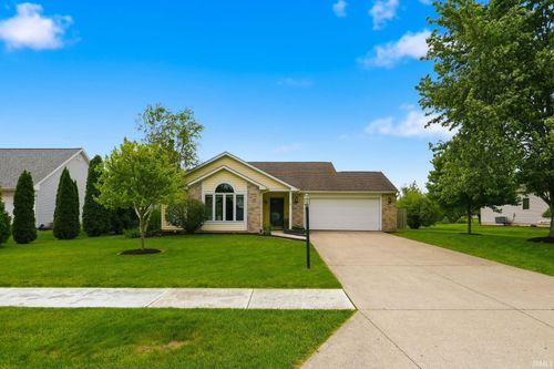7814 Fibia Pl 92, Fort Wayne, IN, 46818-9222 | Card Image
