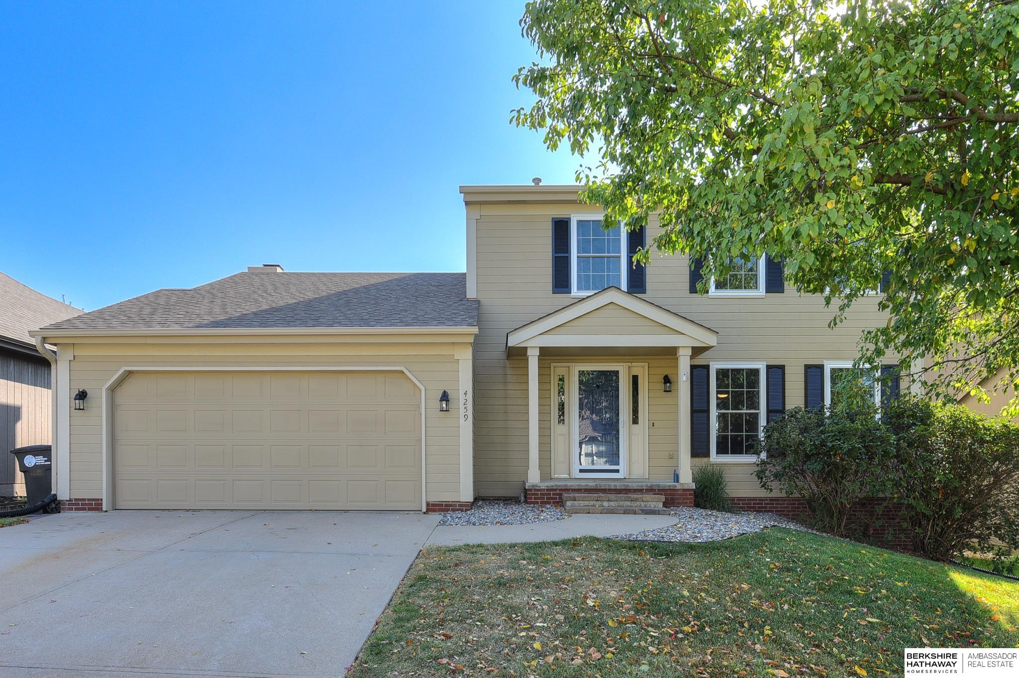 163rd Ave, Omaha, NE 68116
