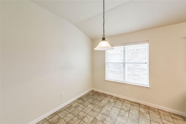 23518 Hidden Maple Dr, House other with 3 bedrooms, 2 bathrooms and 2 parking in Spring TX | Image 7