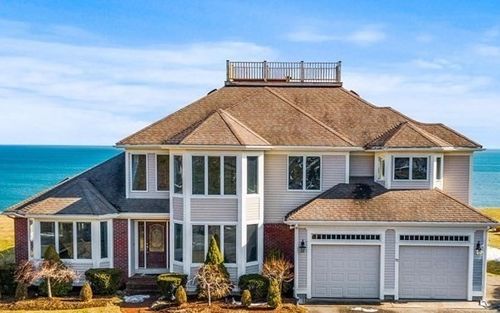 42 Oak Bluff Cir, Plymouth, MA, 02360-1356 | Card Image