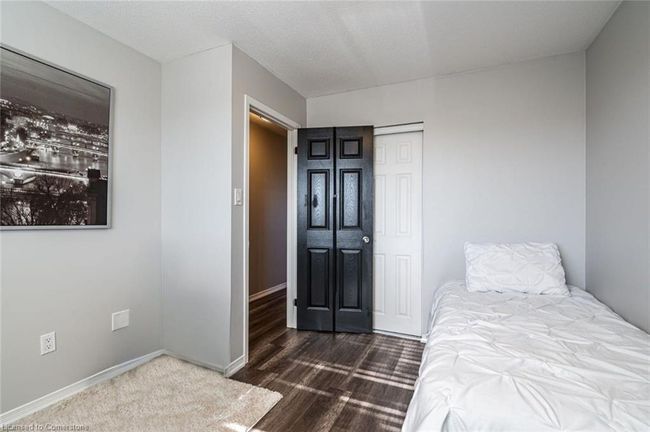 2 Bronte Crt, Townhouse with 4 bedrooms, 4 bathrooms and 3 parking in Dundas ON | Image 24