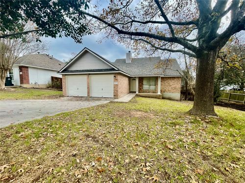 2003 Ramona Cir, San Marcos, TX, 78666-2225 | Card Image