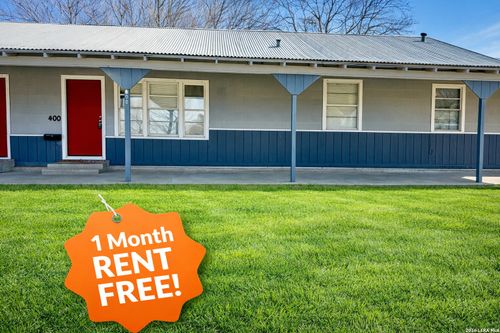 400 Pfeil St, Schertz, TX, 78154-1931 | Card Image