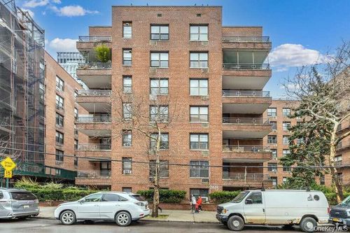 629-138-15 Franklin Avenue, New York, NY, 11355 | Card Image