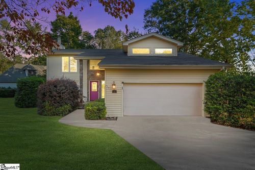 101 Pebble Stone Ln, Taylors, SC, 29687-6636 | Card Image