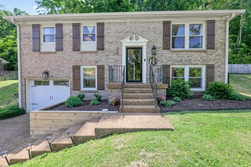 525 Holt Valley Rd, Nashville, TN, 37221-1601 | Card Image