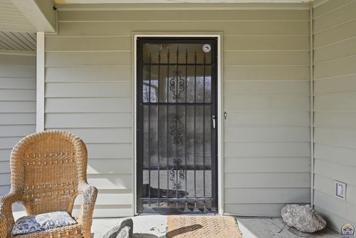 4439 Ne Meriden Rd, Topeka, KS, 66617-2506 | Card Image