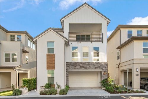 131 Reyes Aly, Lake Forest, CA, 92630-8481 | Card Image