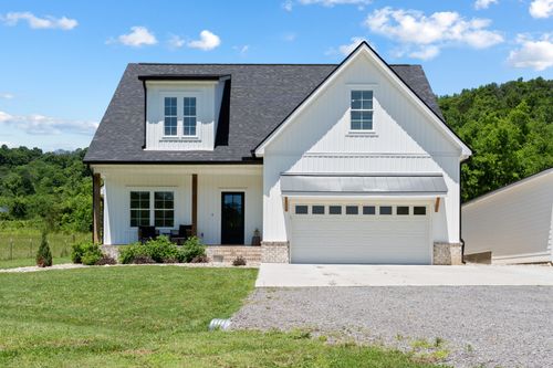 8035 Auburntown Rd, Auburntown, TN, 37016-6153 | Card Image