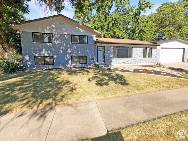 2550 , Roy, UT 84067