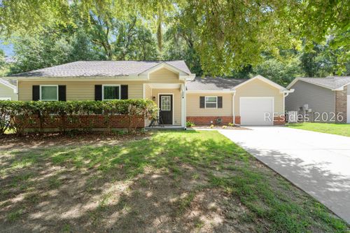 30 Brindlewood Dr, Beaufort, SC, 29907-2665 | Card Image