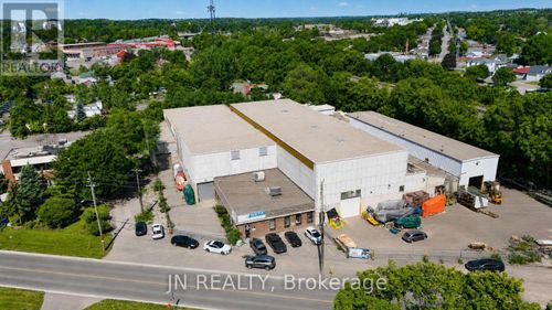 200 Beverly Street S, Cambridge, ON, N1R3Z8 | Card Image