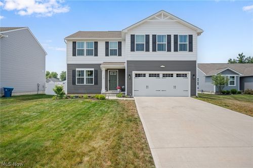 116 Zenith Ct, Eastlake, OH, 44095-3901 | Card Image