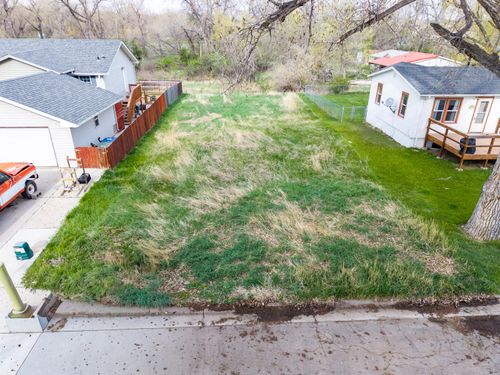 2054 Frackelton St, Sheridan, WY, 82801-2529 | Card Image