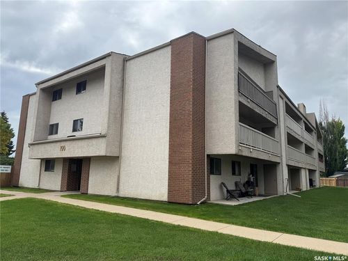 118-310 Stillwater Dr, Saskatoon, SK, S7J4H7 | Card Image