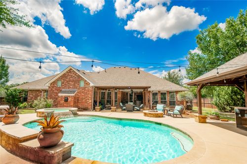 160 Timberleaf Ct, Double Oak, TX, 75077-3076 | Card Image