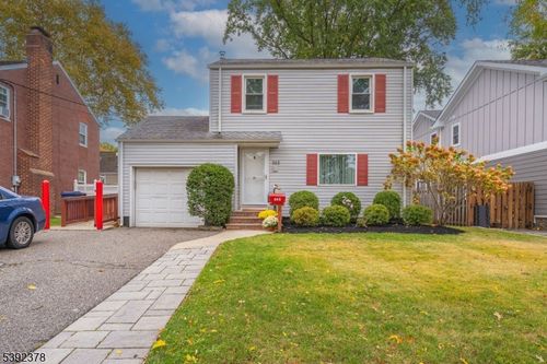 565 Valley Rd, Clark, NJ, 07066-1941 | Card Image