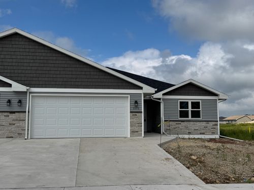 1171 Red Hawk Dr, Milton, WI, 53563 | Card Image