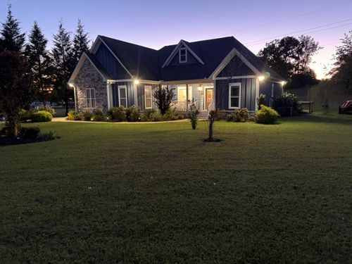 203 Oak Crest Dr, Sparta, TN, 38583 | Card Image