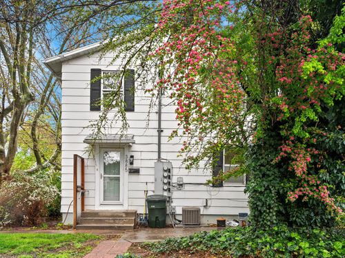 3885 Grandview Dr, Ogden, UT, 84403-1962 | Card Image