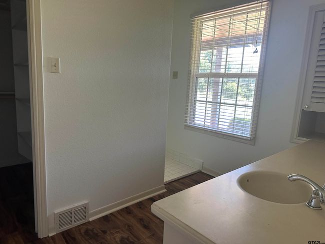 1248 Canada St, House other with 3 bedrooms, 4 bathrooms and null parking in Jacksonville TX | Image 18