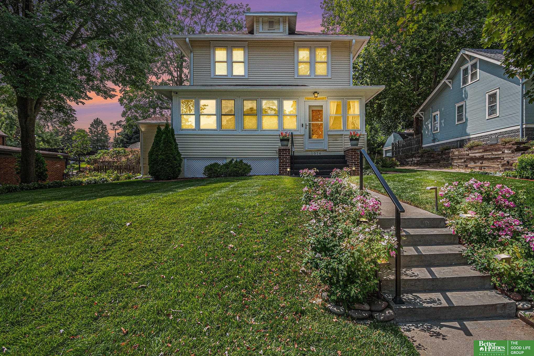 55th St, Omaha, NE 68106