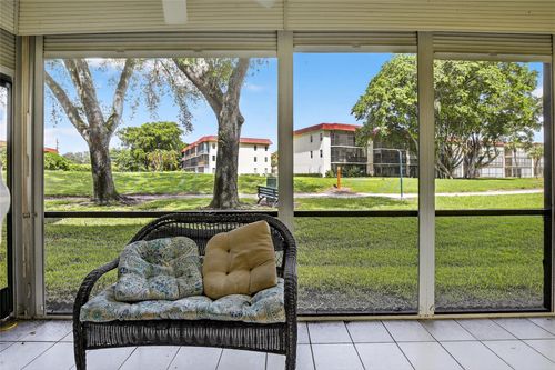 apt-107-211 S Hollybrook Dr, Pembroke Pines, FL, 33025-1240 | Card Image