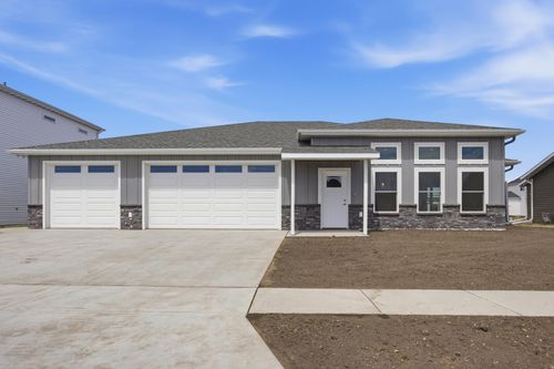 4312 23rd Ave S, Moorhead, MN, 56560-8222 | Card Image