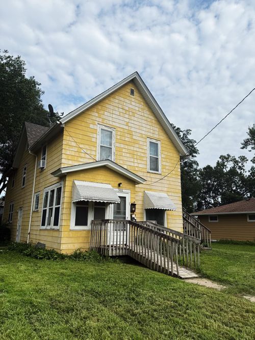 506 14th St Nw, Austin, MN, 55912-2221 | Card Image