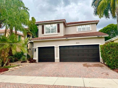 19421 Stonebrook St, Weston, FL, 33332-2432 | Card Image