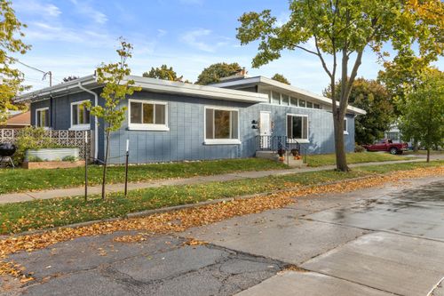 426 E Ohio Ave, Milwaukee, WI, 53207-2748 | Card Image