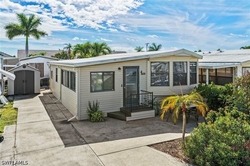 11731 Padina Dr, FORT MYERS, FL, 33908-8267 | Card Image