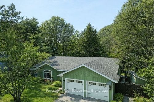 33 Meadow Heights Dr, Bracebridge, ON, P1L1A2 | Card Image