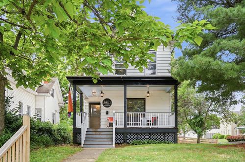 1421 Cedar, Cincinnati, OH, 45224 | Card Image