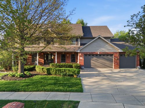 8304 Queen Victoria Ln, Tinley Park, IL, 60477-7883 | Card Image
