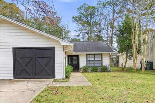 3235 Mound Dr, TALLAHASSEE, FL, 32309-3636 | Card Image