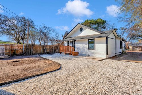439 W Lubbock St, San Antonio, TX, 78204 | Card Image