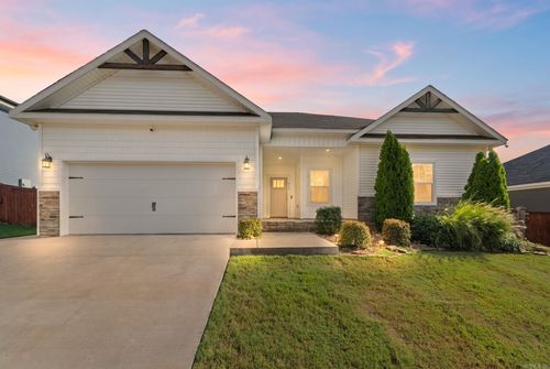 313 Kings Ranch Drive, Benton, AR, 72015 | Card Image