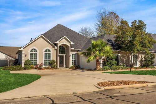 98 Victoria Dr W, Montgomery, TX, 77356-8443 | Card Image