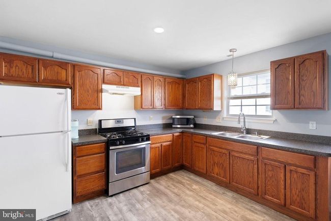 1139 E 14 Th St, Townhouse with 3 bedrooms, 2 bathrooms and null parking in WILMINGTON DE | Image 11