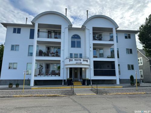 303-1214 3rd Street, Estevan, SK, S4A0R9 | Card Image