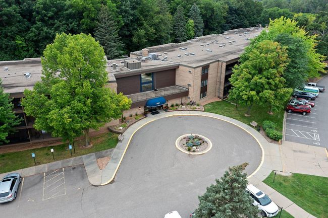 4-web-or-mls-5697_Green_Circle_Dr_Unit_319-126.jpg | Image 25