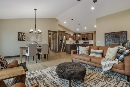 5607 Moss Trail, Eau Claire, WI, 54701 | Card Image